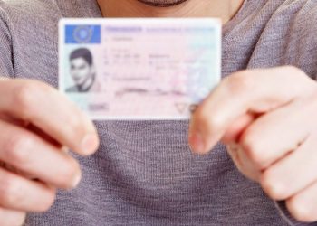 Almanya’da ehliyetler değiştiriliyor