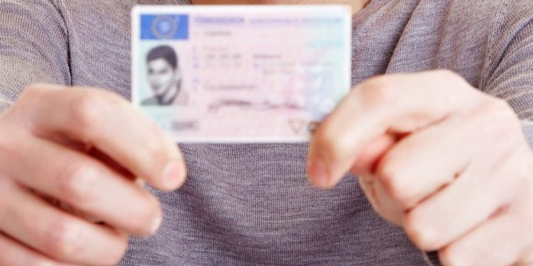 Almanya’da ehliyetler değiştiriliyor