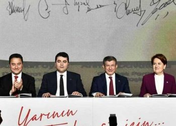 Altı lider Anayasa değişikliklerini konuşacak