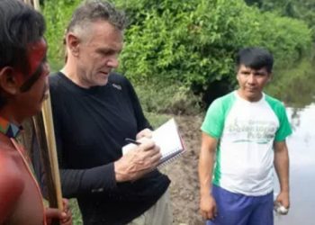 Amazon'da kaybolan İngiliz gazeteci ve Brezilyalı uzmanı arayan ekipler kan izlerine rastladı