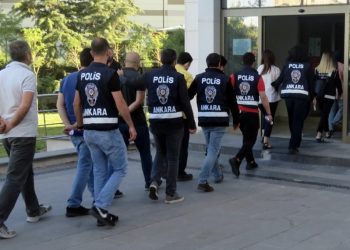 Ankara merkezli 12 ilde cemaat operasyonu: 30 gözaltı