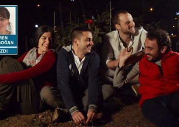 Anne Yoksa Evde Kimse Yoktur