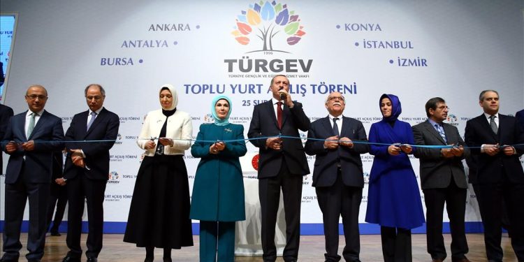 Antalya’da TÜRGEV ve İlim Yayma’ya bedelsiz verilen yurtlar geri alındı