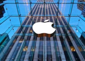 Apple, ofise dönüşü 2022’ye erteledi