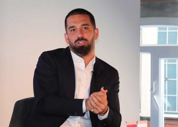 Arda Turan'a "cinsel taciz" davasında ikinci kez beraat