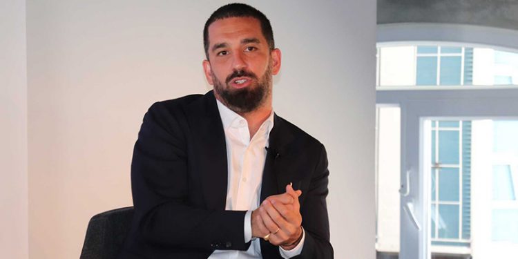 Arda Turan'a "cinsel taciz" davasında ikinci kez beraat