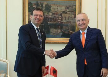 Arnavutluk Cumhurbaşkanı’ndan İmamoğlu’na: İki defa seçilen başkansınız, iki defa tebrik etmek istiyorum