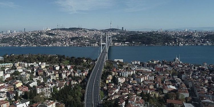 Artan kiralara yetişemeye memurlar kentlerden kaçıyor