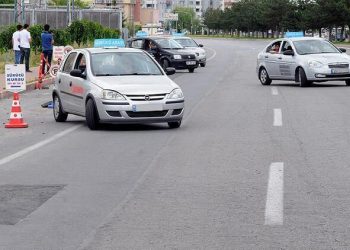 Artan maliyetler karşısında sürücü kursları kapanma noktasında