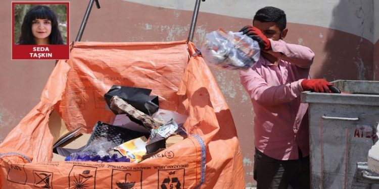 Atık toplayıcıları genelgeyle kayıt altına alınıyor: Bu bir eleme stratejisi
