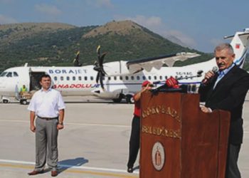 Açılışını Binali Yıldırım'ın yaptığı havalimanına 10 yıldır uçak inmiyor