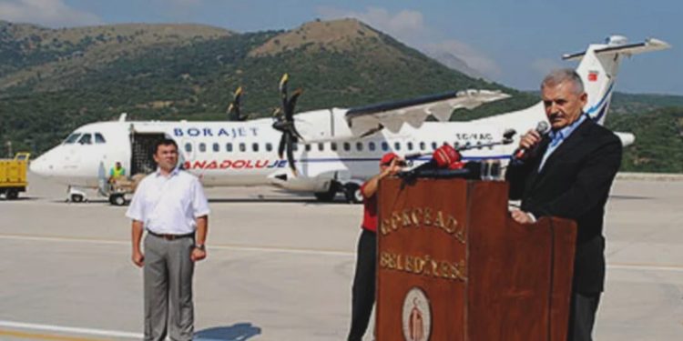 Açılışını Binali Yıldırım'ın yaptığı havalimanına 10 yıldır uçak inmiyor
