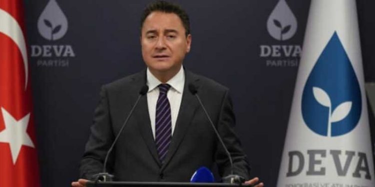 Babacan, Gezi Davası için dilekçe verdi: Mağdur değilim, ismimi çıkarın