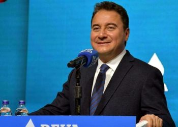 Babacan: Seçim günü geldiğinde Beştepe'de duvarlar titreyecek