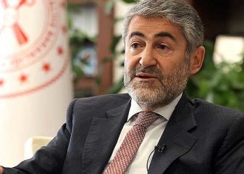 Bakan Nebati: BDDK kararı geçici; 'dövizle işiniz yok, TL'yle iş yapın' diyoruz