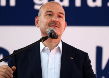Bakan Soylu açıkladı: İkamet edebilecek yabancı oranı düşürülüyor