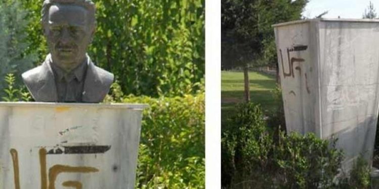 Batman'da Kürt şair ve yazar Cegerxwîn’in büstü, kayyım tarafından kaldırdı