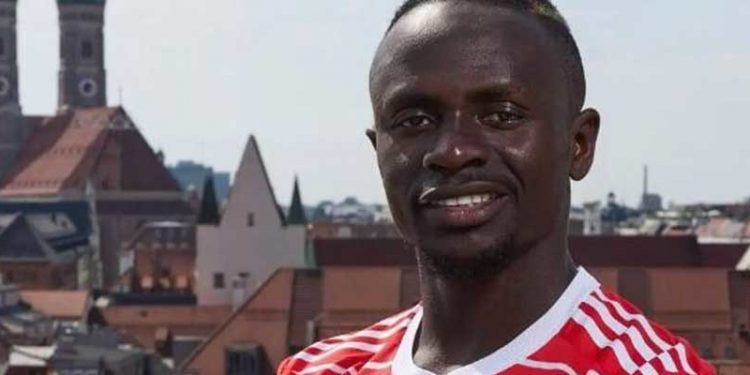 Bayern Münih, Liverpool'un yıldız ismi Sadio Mane'yi resmen kadrosuna kattı