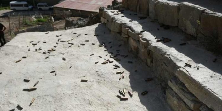 Başkale’deki asker baskınında 400 mermi kovanı toplandı