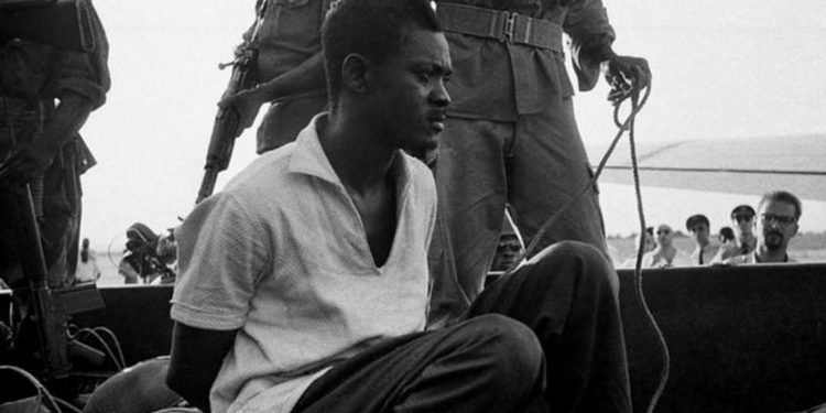 Belçika, Kongo'nun öldürülen ilk başbakanı Lumumba'nın dişini 61 yıl sonra ailesine teslim etti