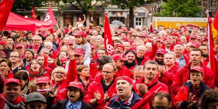 Belçika'da kamu çalışanlarından grev