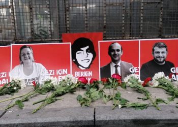 Berkin Elvan, vurulduğu yerde anıldı: 'Berkin'imizi bizden alan katil 16 yıl hapis cezası almasına rağmen bugün hala sokakta '