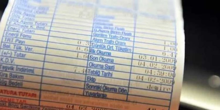 Bloomberg'e konuşan yetkili: Elektrik fiyatları tek seferde sert bir zam yerine yıl içinde kademeli olarak artacak