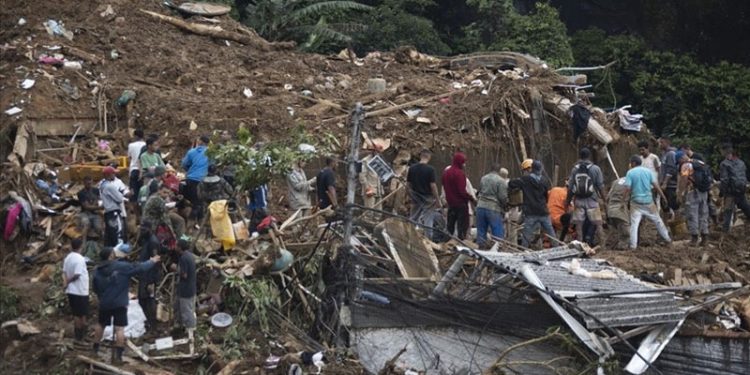 Brezilya'da şiddetli yağışlar nedeniyle ölenlerin sayısı 126'ya çıktı