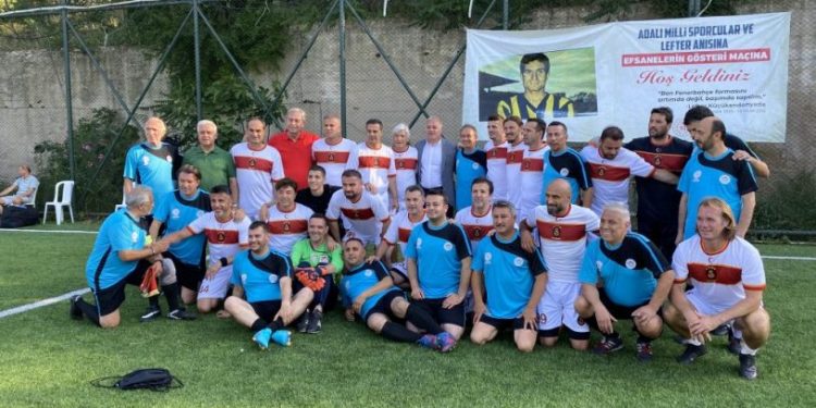 Büyükada’da Lefter Küçükandonyadis anısına maç yapıldı