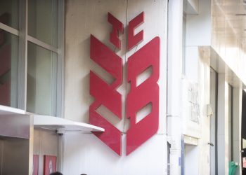 CHP sordu: Demirören’e verilen 950 milyon dolarlık kredide kamu yararı var mı?