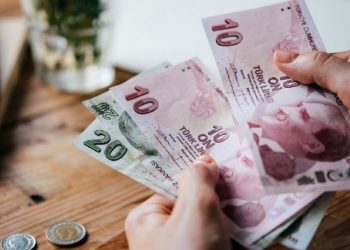 CHP'den memur ve emekli maaşlarına her ay enflasyon oranı kadar zam talebi