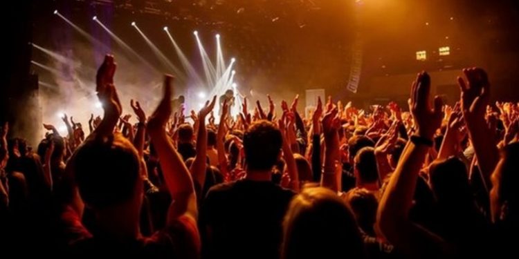 CHP'den müzik yasağına karşı dava: 'Bu yaptıkları suç ve anayasaya aykırı'