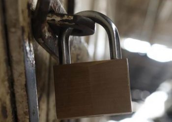 CHP'li Ağbaba: Nebati'nin modelinde esnafın payına toplu iflas düşüyor