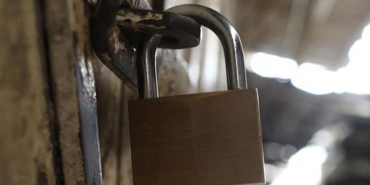 CHP'li Ağbaba: Nebati'nin modelinde esnafın payına toplu iflas düşüyor