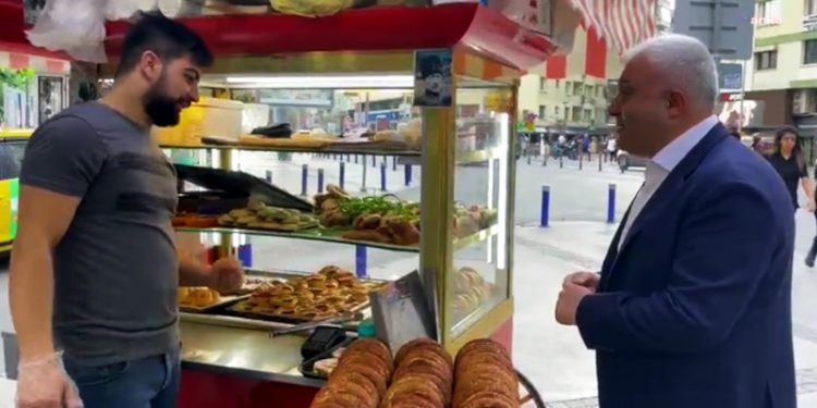 CHP'li Özkan: Kredi kartıyla simit satışı dönemi başladı