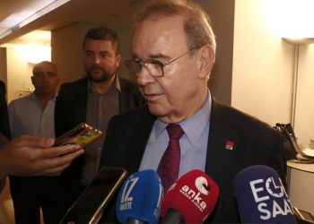 CHP'li Öztrak'tan asgari ücret açıklaması: Bir an önce tüm maaş ayarlamalarını yapmaları lazım