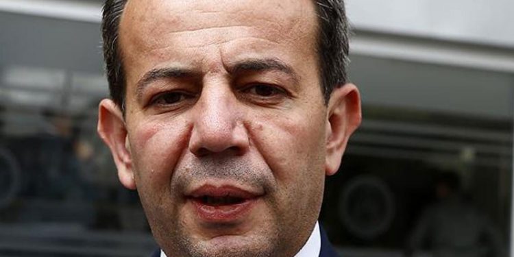 CHP’den ihracı istenen Tanju Özcan: İstifa etmeyeceğim, ev sahibiyim