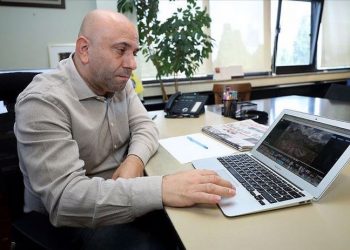 Cafer Mahiroğlu açıkladı: Halk Tv'nin basılı gazetesinin başına Aykut Küçükkaya gelecek