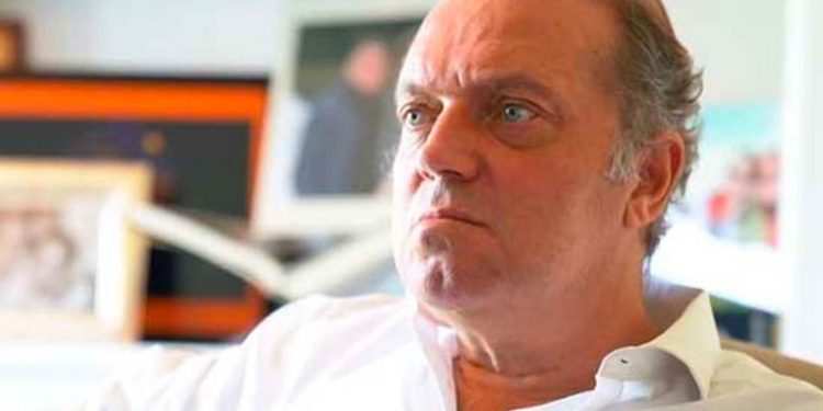 Cem Uzan'dan "mülteci sorununa net çözüm": Kişi başına bin dolar kapıdan çıkarken verilecek, bir daha dönmemek üzere gönderilecek