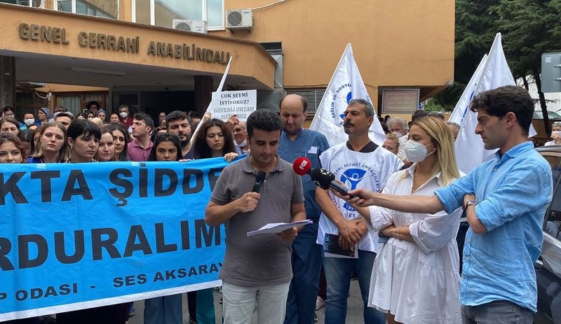 Cerrahpaşa'da sağlık çalışanına saldırı: İş bırakma eylemi yapıldı