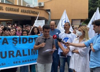 Cerrahpaşa'da sağlık çalışanına saldırı: İş bırakma eylemi yapıldı