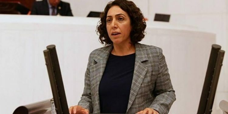 DBP'li Salihe Aydeniz'in fezlekesi TBMM'de