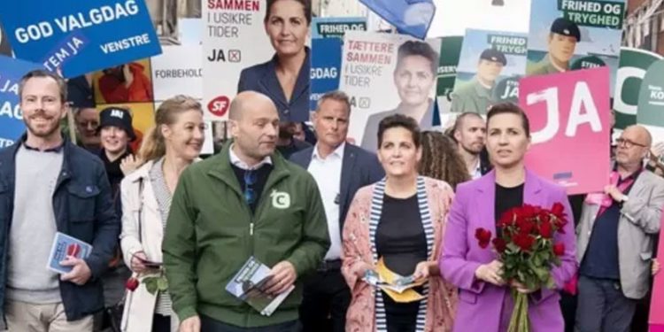 Danimarka AB'nin ortak güvenlik ve savunma politikalarına katılma kararı aldı