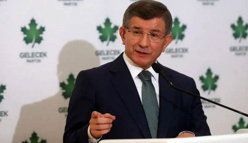 Davutoğlu'ndan Erdoğan'a: Bu senin ahlakın, milletimizin dilinde böyle bir hakaret yoktur