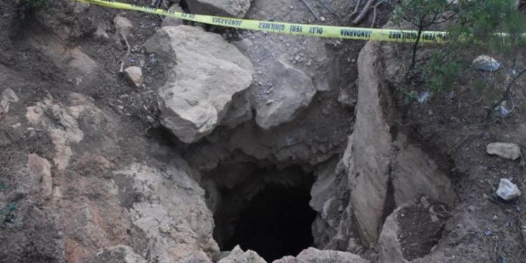 Define aramak için kazdığı çukura düşen kişi öldü