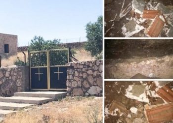 Defineciler Süryani mezarlığını tahrip etti