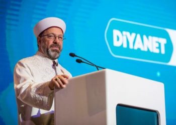 Diyanet'e bütçe dayanmıyor: 554 milyon 13 bin lira ek ödenek istendi
