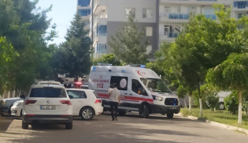 Diyarbakır’da bir doktor yaşamına son verdi