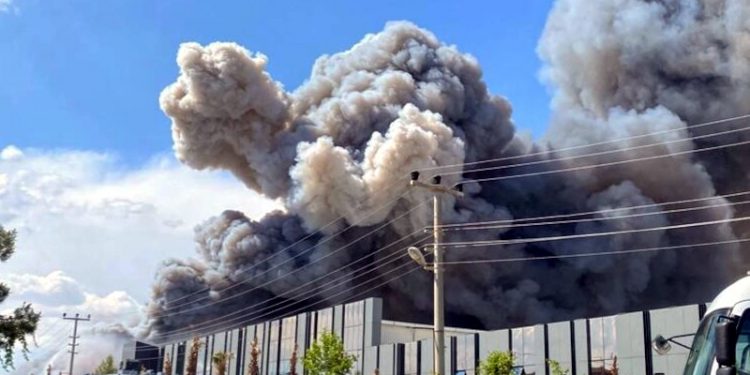 Diyarbakır OSB'de yangın