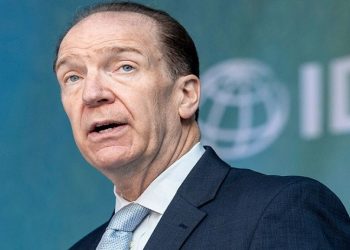 Dünya Bankası: Enflasyon ve savaş büyümeyi azaltacak